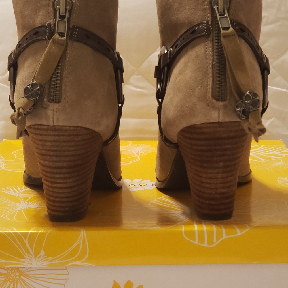 Yellowbox Booties - Picture 3 of 3